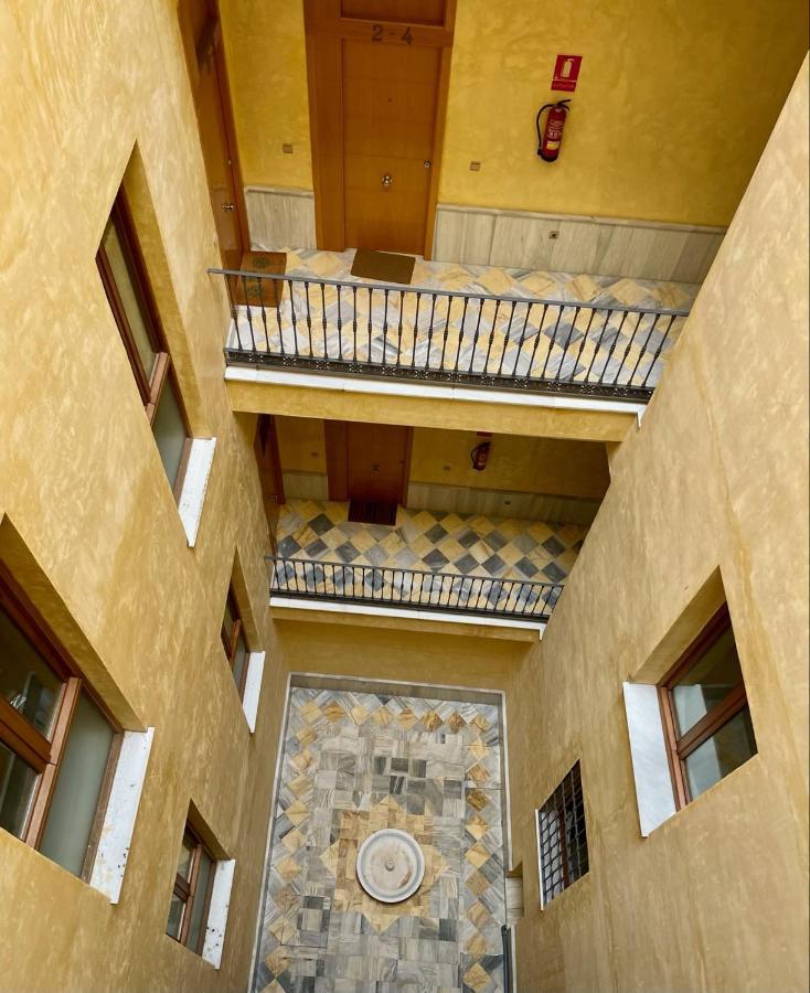 Picasso'S Birth House Charming Apartment Málaga Eksteriør bilde